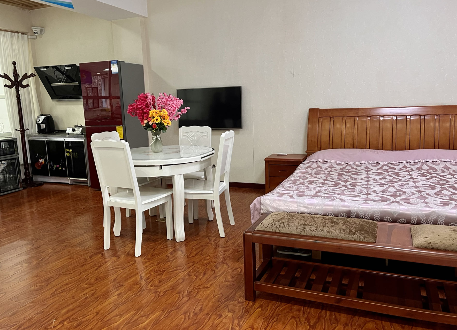 lWУ׌rWTǰϤh˹ҾӵĘӰgx֮z