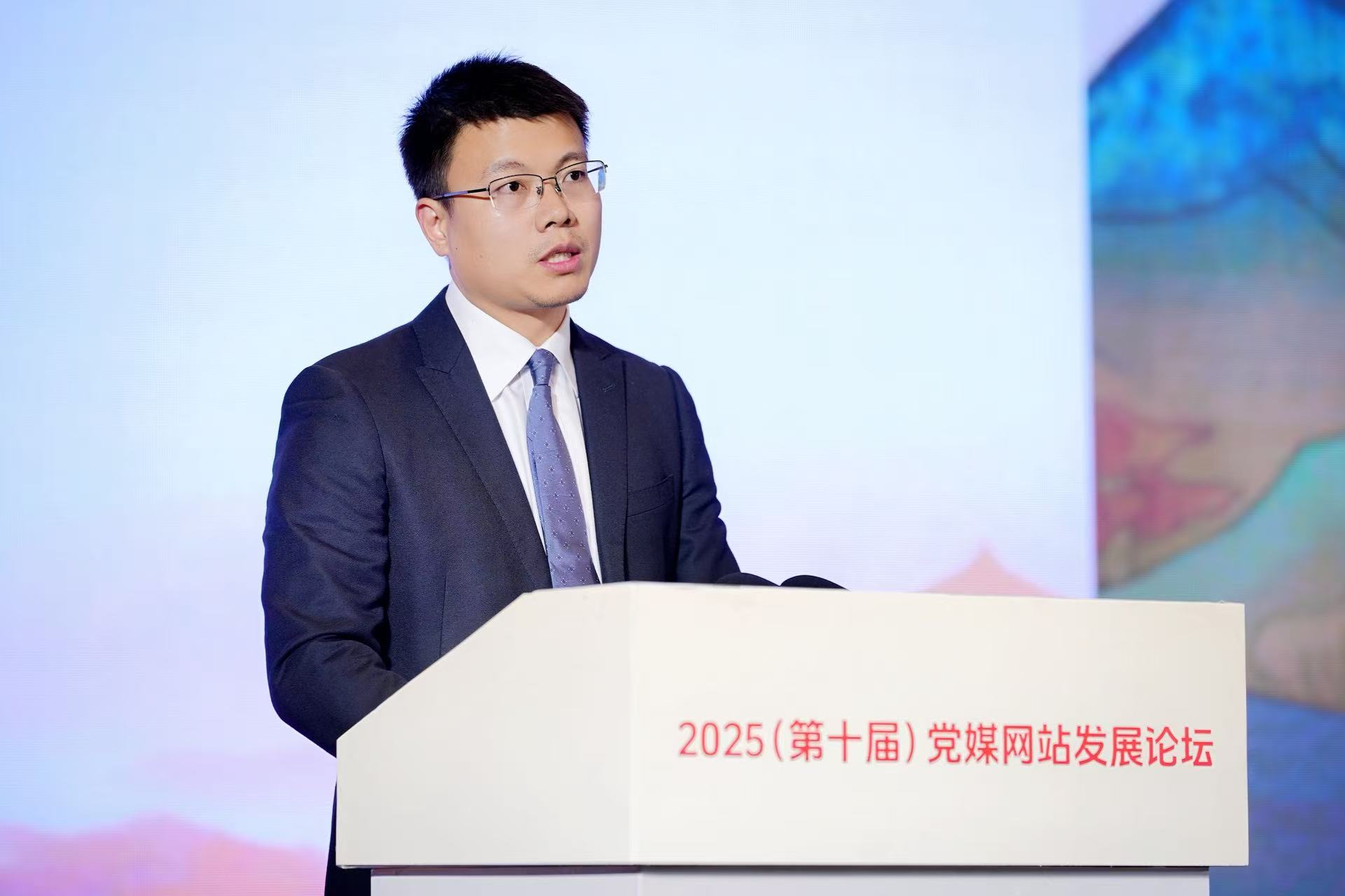 品味經典  展示嘉賓周銳  中國新聞社融媒體中心主任、中國新聞網總編輯